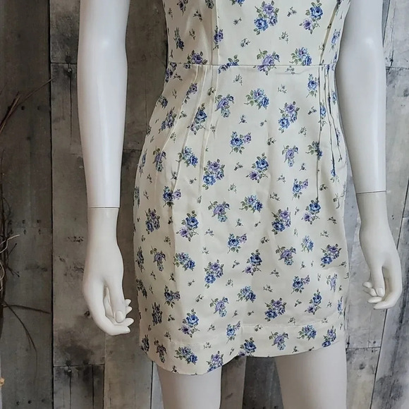 Petersyn X Revolve Malta Mini Dress In Bloom - Picture 4 of 12